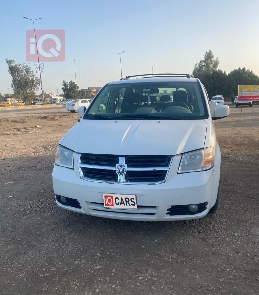 دودج جراند كارافان